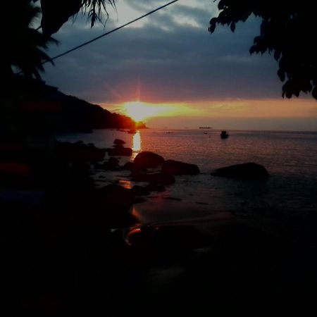 Pousada Mar De Aracatiba Praia de Araçatiba Buitenkant foto