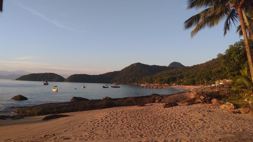 Pousada Mar De Aracatiba Praia de Araçatiba Buitenkant foto